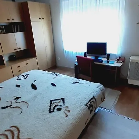 Nyaralohaz Hanga Holiday home *