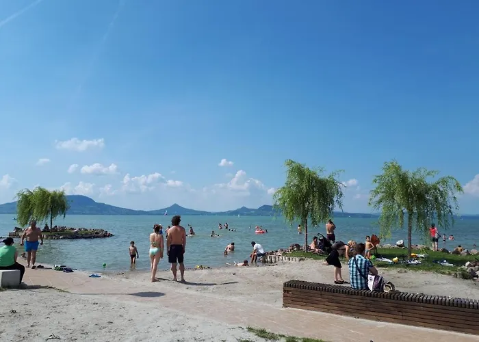 Dom wakacyjny Nyaralohaz Hanga *